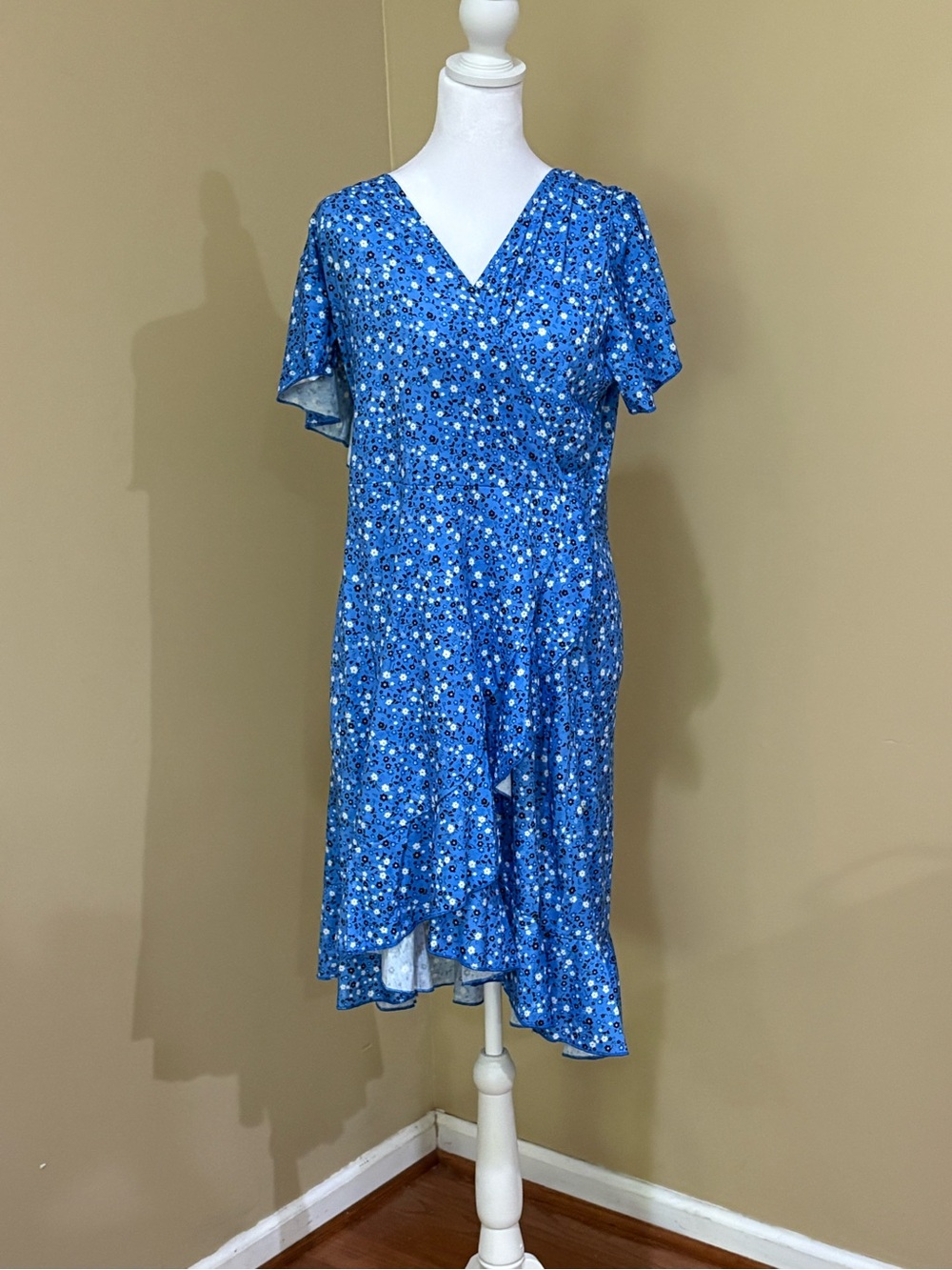 Blue Floral V-Neck ruffle Wrap Dress